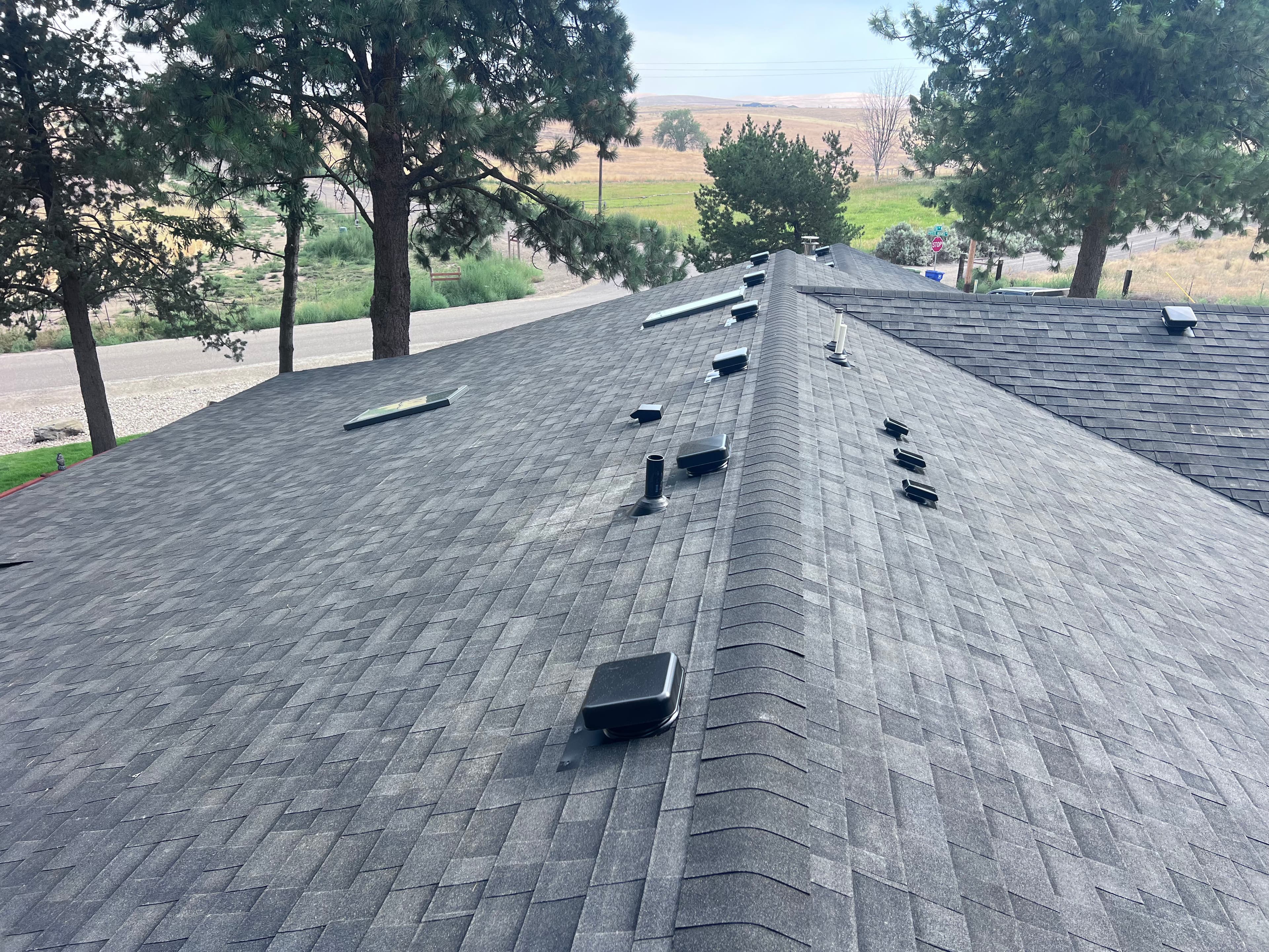 Project Malarkey Vista Midnight Black Roof Tie-In on a Home Addition image