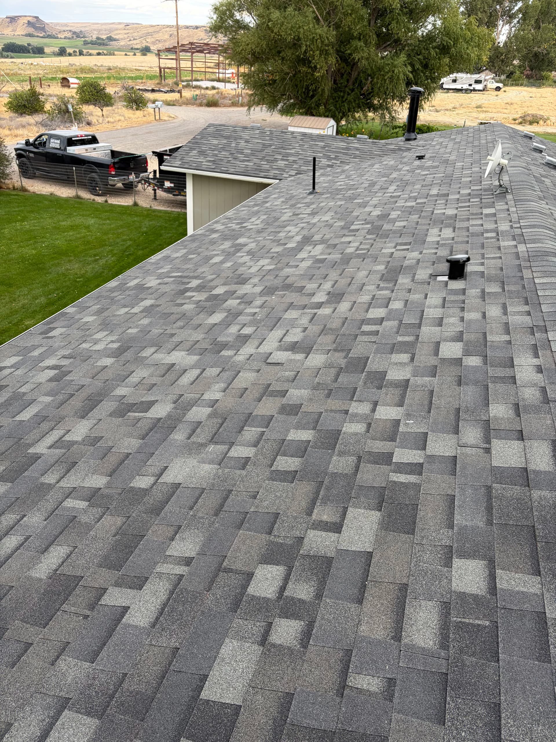 Storm Gray Malarkey Shingles on a Large Rural Home image
